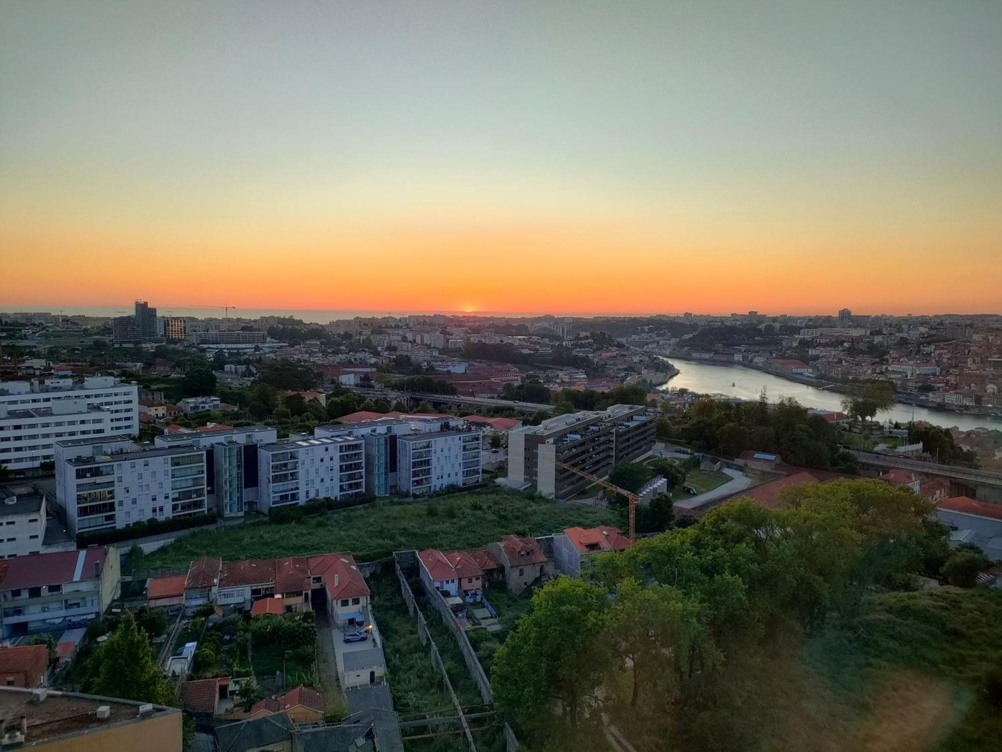 Douro View Apartment Вила-Нова-ди-Гая Экстерьер фото